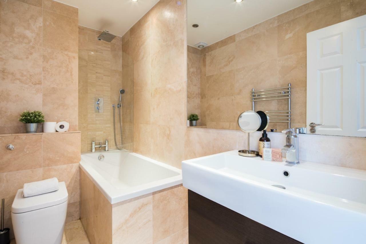 Gloucester Terrace By Lime Street London Ngoại thất bức ảnh