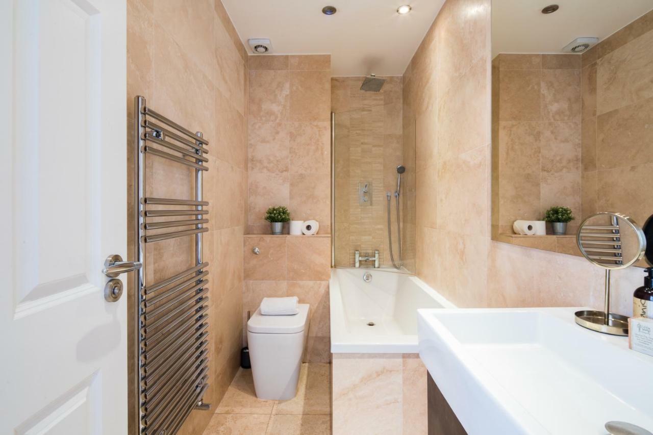 Gloucester Terrace By Lime Street London Ngoại thất bức ảnh